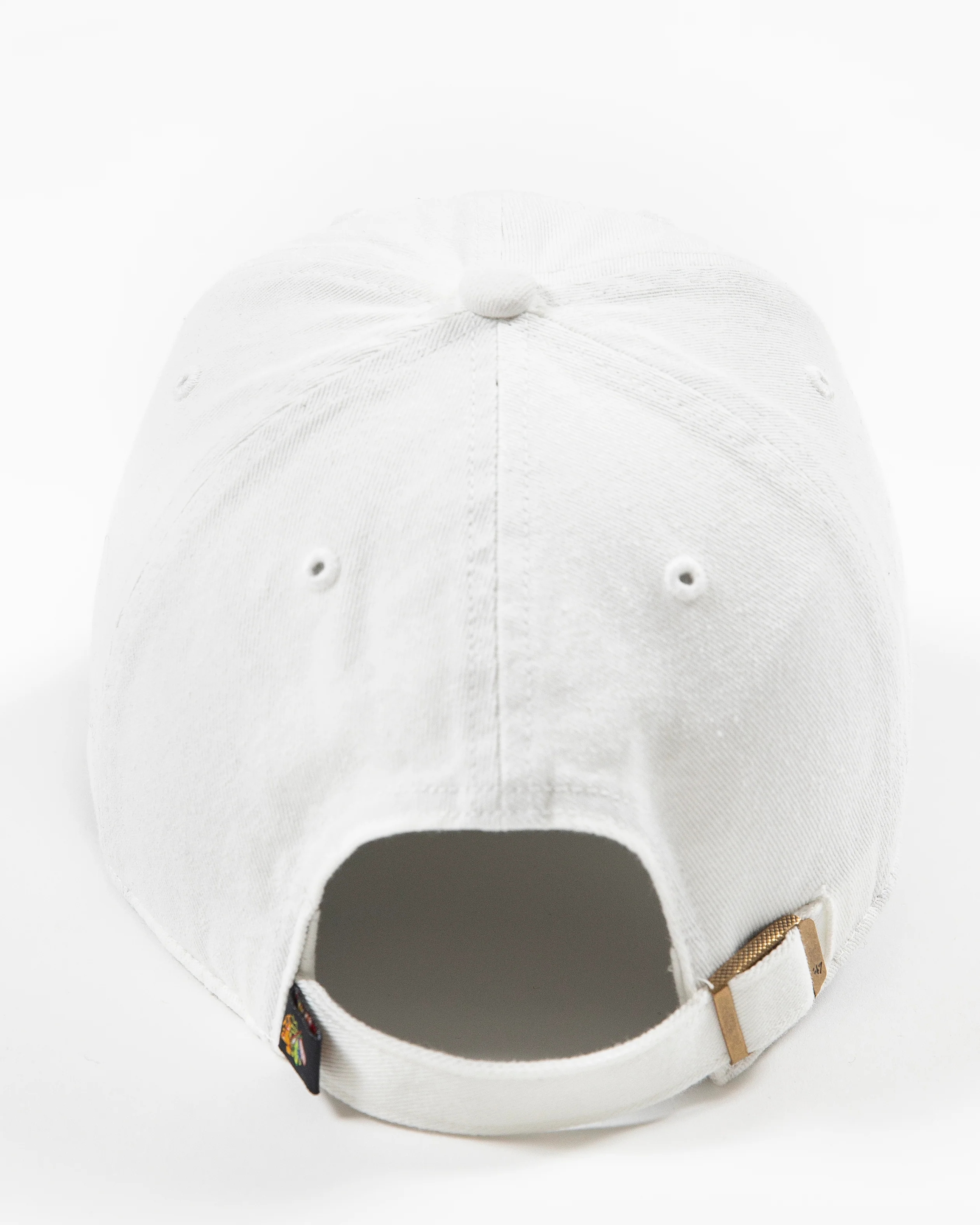 '47 White Secondary Logo Chicago Blackhawks Clean Up Cap - Image 3